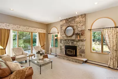 55 Meadow Glen Road, Northport, NY 11768 - Photo 12