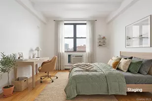 14218 S 38th Ave, Flushing, NY 11354 - Photo 4