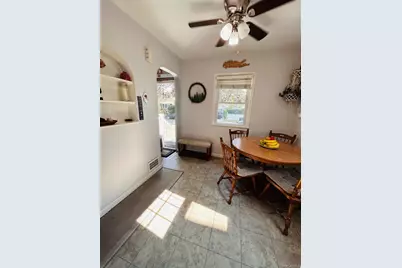 98 Albertson Place, Mineola, NY 11501 - Photo 4