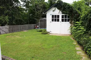 63 Smith St, Sayville, NY 11782 - Photo 18