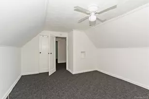 1493 New Hyde Park Dr, New Hyde Park, NY 11040 - Photo 16