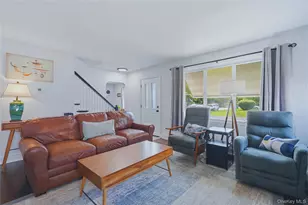 26 Ziegler Ave, Poughkeepsie, NY 12603 - Photo 4