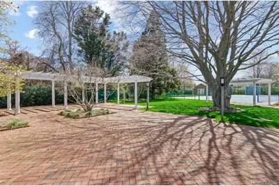 570 Hampton Road #31, Southampton, NY 11968 - Photo 22