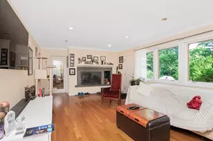 35 Barnard Rd, New Rochelle, NY 10801 - Photo 6