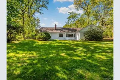35 Barnard Road, New Rochelle, NY 10801 - Photo 16