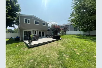 11 Sandalwood Drive, Smithtown, NY 11787 - Photo 26