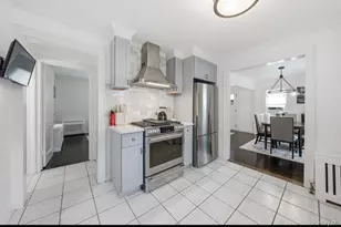 8 Rosewood Ave, Amityville, NY 11701 - Photo 8
