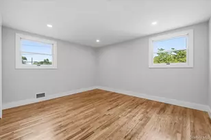 103 Bonnie Rd, Oakdale, NY 11769 - Photo 30