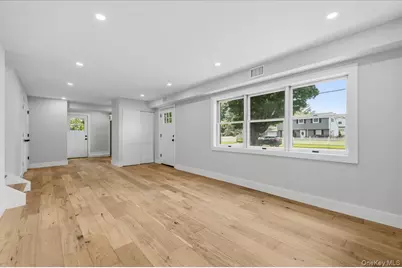 103 Bonnie Road, Oakdale, NY 11769 - Photo 6