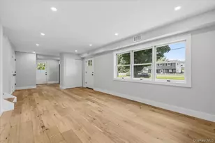 103 Bonnie Rd, Oakdale, NY 11769 - Photo 6