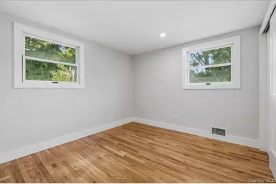 103 Bonnie Road, Oakdale, NY 11769 - Photo 28
