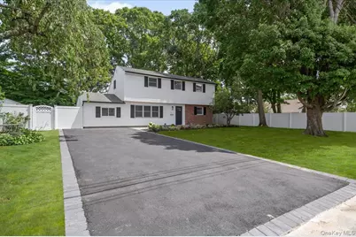 103 Bonnie Road, Oakdale, NY 11769 - Photo 1