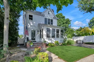 4711 Belmont Rd, Great Neck, NY 11020 - Photo 20
