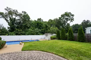 29 Sandy Hollow Dr, Smithtown, NY 11787 - Photo 28