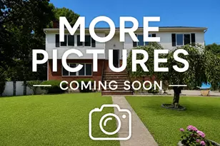 15 Islip St, Holtsville, NY 11742 - Photo 2