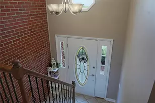 16 Four Winds Dr, Poughkeepsie, NY 12603 - Photo 20