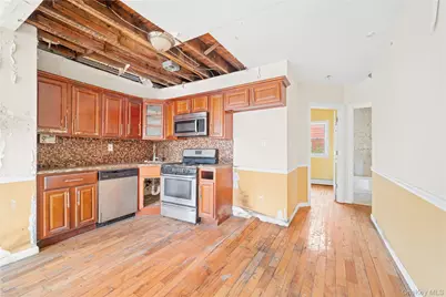 1519 Adee Avenue, Bronx, NY 10469 - Photo 2