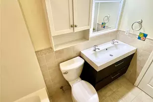 60 Peach Pl, Middletown, NY 10940 - Photo 30