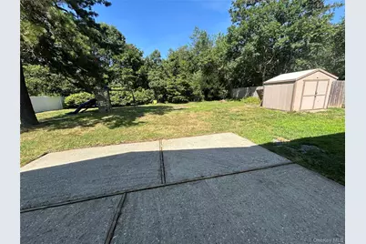 30 Balsam Drive, Medford, NY 11763 - Photo 24