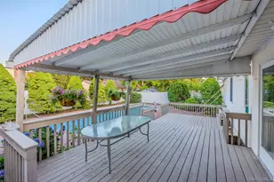 579 Empire Ave, West Babylon, NY 11704 - Photo 32