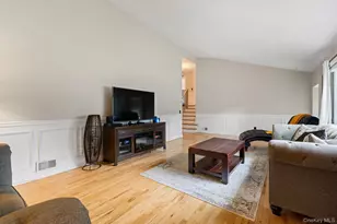 38 Hale Pl, Tappan, NY 10983 - Photo 14