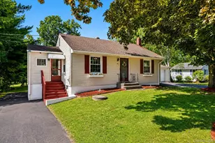 49 Chase Rd, Wallkill, NY 12589 - Photo 2