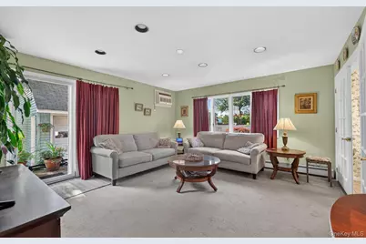 83 Whittier Avenue, Merrick, NY 11566 - Photo 2