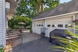 83 Whittier Ave, Merrick, NY 11566 - Photo 22