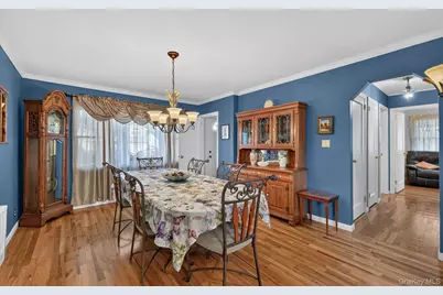 83 Whittier Avenue, Merrick, NY 11566 - Photo 8