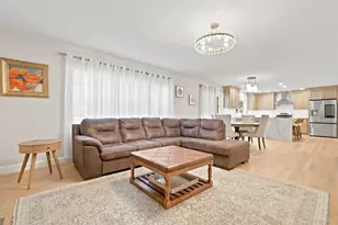 24 Whittier Blvd, Poughkeepsie, NY 12603 - Photo 8
