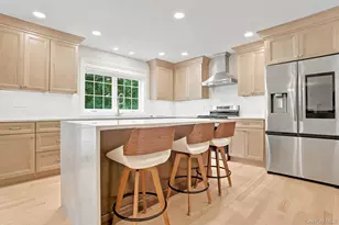 24 Whittier Blvd, Poughkeepsie, NY 12603 - Photo 10