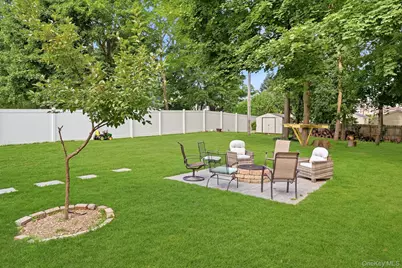 24 Whittier Boulevard, Poughkeepsie, NY 12603 - Photo 34
