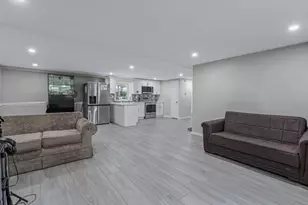 33 Winside Ln, Coram, NY 11727 - Photo 14