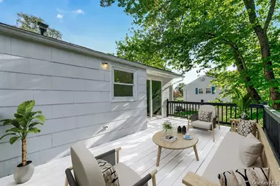 8 Mockingbird Lane, Poughkeepsie, NY 12601 - Photo 22