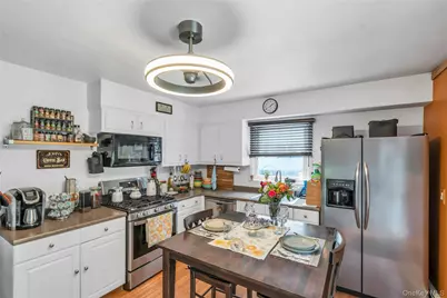 209 Iceland Drive, Huntington Station, NY 11746 - Photo 12