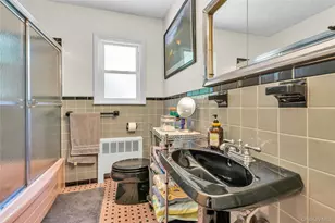 209 Iceland Dr, Huntington Station, NY 11746 - Photo 16