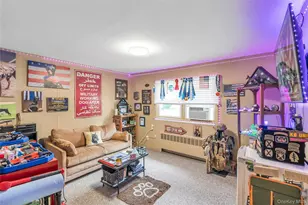 209 Iceland Dr, Huntington Station, NY 11746 - Photo 18