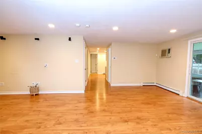 1352 Estelle Court, Seaford, NY 11783 - Photo 20