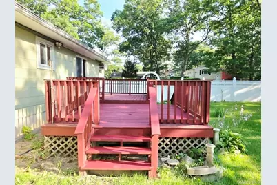 149 Moriches Avenue, Mastic, NY 11950 - Photo 18
