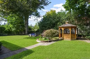 30 Antler Pl, New Rochelle, NY 10804 - Photo 8