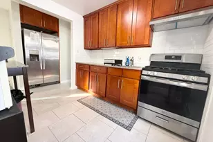 103-16 118th St, Richmond Hill, NY 11419 - Photo 2