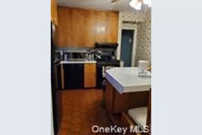 899 Cleveland Street, West Hempstead, NY 11552 - Photo 4