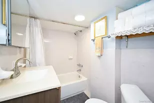 111-34 140th St, Jamaica, NY 11435 - Photo 14