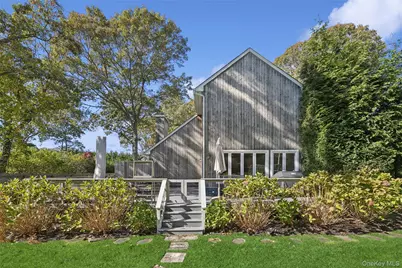 4 Morris Court, Westhampton Beach, NY 11978 - Photo 2