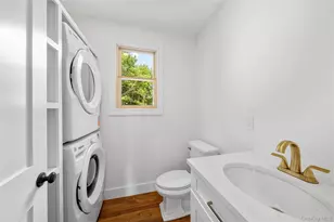 29 Colton Ave, Sayville, NY 11782 - Photo 16