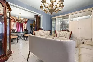 192-17 Williamson Ave, Springfield Gardens, NY 11413 - Photo 2