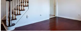 27 W Lakeland St, Bay Shore, NY 11706 - Photo 2
