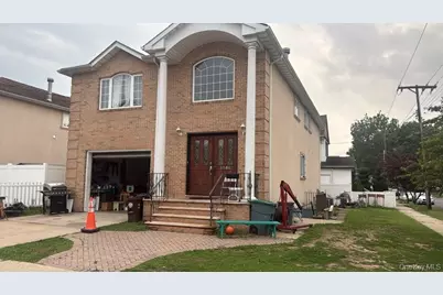 8764 257th Street, Floral Park, NY 11001 - Photo 2
