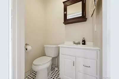 405 Briarwood Court, New Paltz, NY 12561 - Photo 16