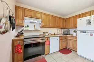 405 Briarwood Ct, New Paltz, NY 12561 - Photo 8